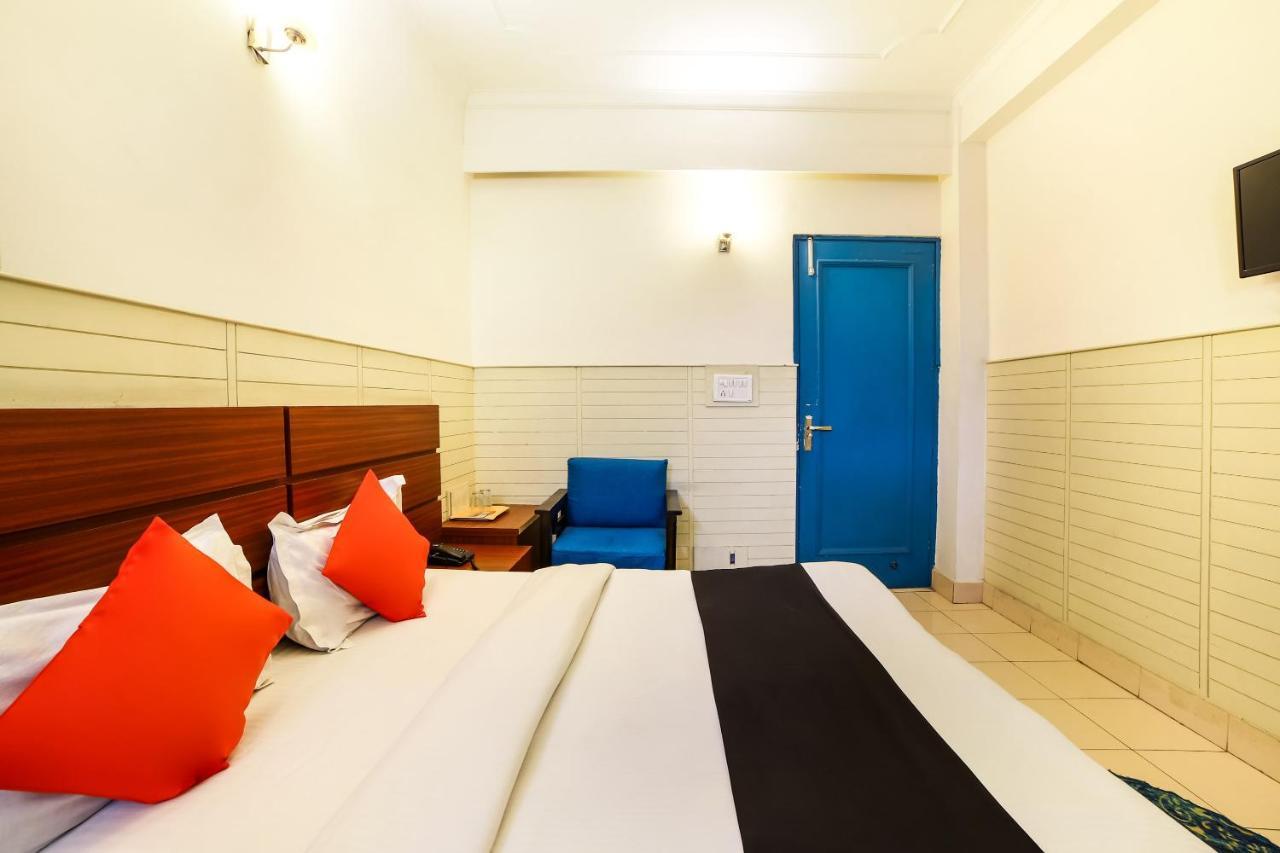 Capital O 48354 The Nest Nowe Delhi Zewnętrze zdjęcie